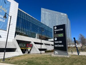 Exterior Wayfinding at MGM National Harbor